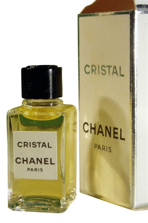 cristalle perfume.